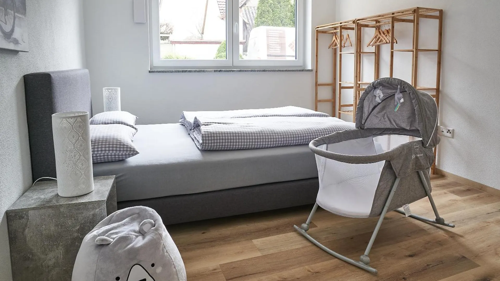 Apartmán Ferienwohnungen Auf Der Alten Gaertnerei Günzburg Německo