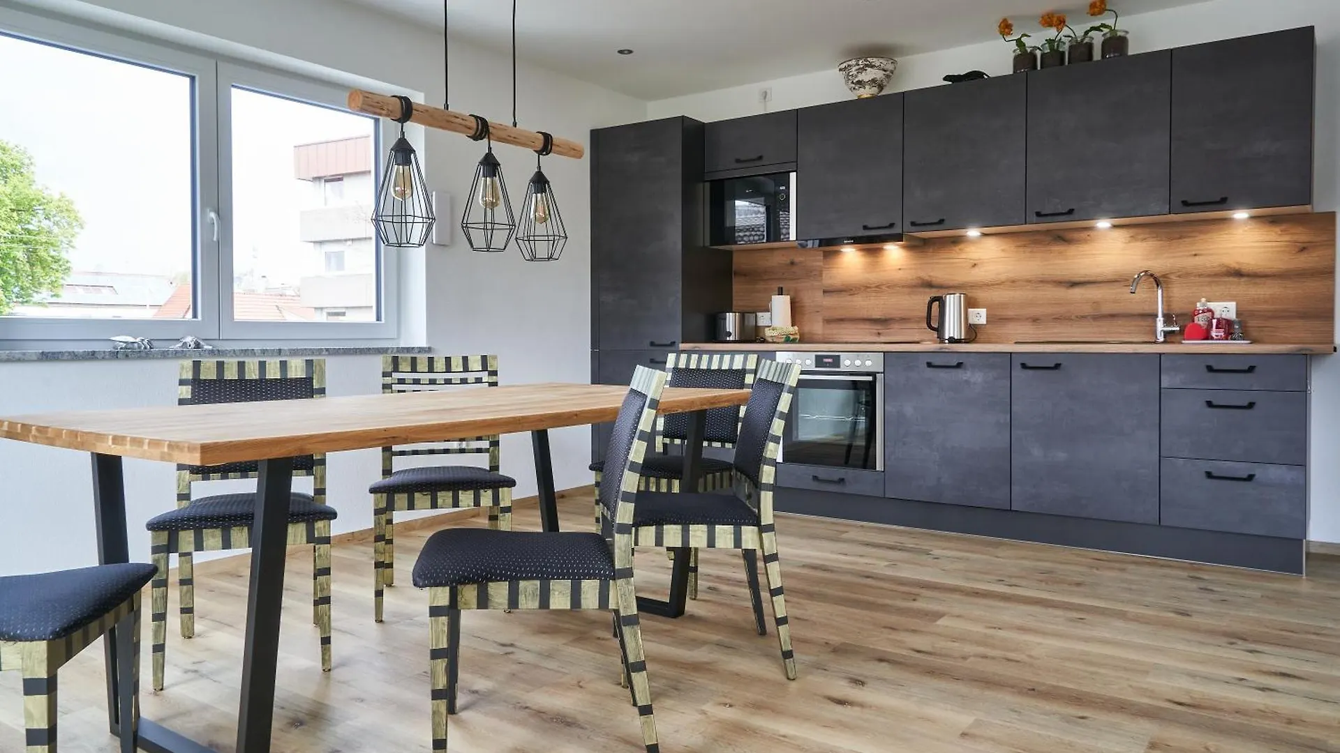 Apartment Ferienwohnungen Auf Der Alten Gaertnerei Guenzburg